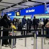 كارثة في مطارات بريطانيا