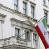 رفع علم الحرس الثوري الإيراني في مظاهرات لندن