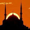 موعد السحور وأذان الفجر 20 رمضان