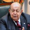 على عيسي