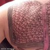 رجل يكتب اسم ابنته 667 مرة على جسده ويدخل موسوعة جينيس