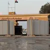 السفير السعودي لدى مصر يصل معبر رفح