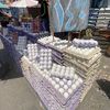تاجر بيض يخفض أسعاره ببورسعيد