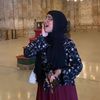 فتاة تؤذن داخل مسجد قلعة صلاح الدين 