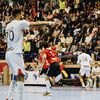 يد الأهلي والزمالك 