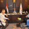 اللقاء 