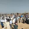 الآلاف يشيعون جثمان الشيخ علي غنيم  