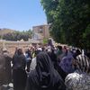جانب من قلق وترقب أولياء الأمور 