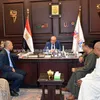 اللقاء 