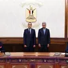 جانب من التوقيع