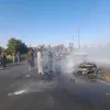 حريق نشب داخل سيارة 