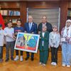 النائب العام يستقبل أطفال مستشفى 57357
