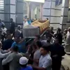 جانب من الجنازة