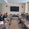 وزير العمل حسن رداد مع نائب وزير الاقتصاد بألبانيا