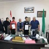 جانب من تسليم العقود للشباب بمديرية عمل الإسماعيلية 