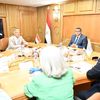 محافظ قنا