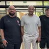 رئيس المغرب الفاسي يزور بعثة الأهلي 