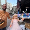 "على قد جيبه بس ما تهونش عليه".. شاب بورسعيدي يشعل التواصل الاجتماعي بهدية المولد لخطيبته ب3500 جنية