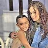  لاعبة الجمباز ناتالي ريمون ووالدتها