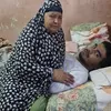 &laquo;صرخة قبل فوات الأوان&raquo;.. جِدّة سبعينية في بورسعيد تصارع الزمن لرعاية حفيدها المصاب بشلل دماغي وتستغيث بالمحافظ