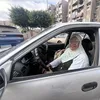 الحاجة سعاد البورسعيدية  ".. سيدة الـ 65 عاماً تتحدى المعاش وتقتحم عالم "إن درايف" بـ"روح شاب وعزيمة أم" 