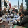 وزير التعليم العالي يبحث تطوير المسرح الجامعي