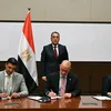 وزير الصناعة والتخطيط