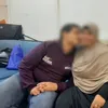 الطفل ووالدته