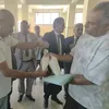 العينات 