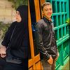أم يوسف يسري تبكي أمام قبر آدم