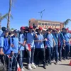 "المنسي يصدح في ديار الأبطال".. هتافات حماسية ومؤثرة لطلاب المدرسة العسكرية ببورسعيد أمام مقابر الشهداء احتفالاً بأكتوبر