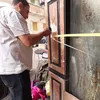تشميع أحد المحلات