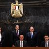 رئيس الوزراء يشهد توقيع عقود تمويل 