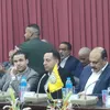 رجال الأعمال  