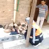مسن بلا مأوى