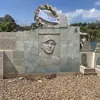 مقبرة الشهيد أحمد النشار تتوسط رفات 30 شهيداً هندياً من الحرب العالمية الأولى ومقابر الجنود الجزائريين.