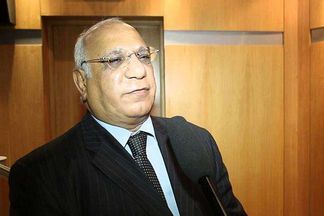 الدكتور نادر نور الدين