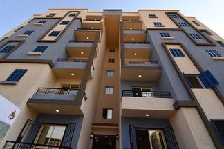 شقق الإسكان الاجتماعي
