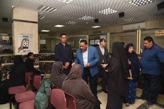 محافظ مطروح يتفقد المركز التكنولوجي للاستماع لشكاوي المواطنين 