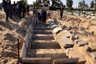 مقابر جماعية في قطاع غزة