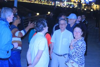 السياح بالممشى السياحى ببنى سويف 