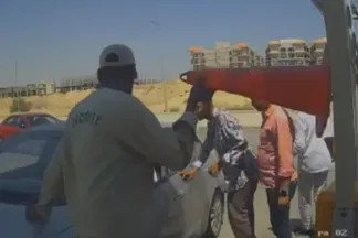 الأمن يفحص فيديو تعدي سائق على فرد أمن داخل كومبوند بالتجمع الخامس