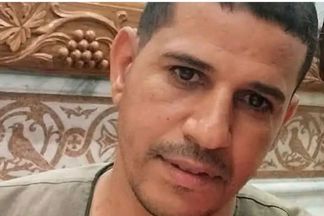 الشاب الراحل 