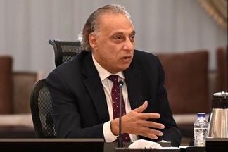  الدكتور محمد كمال، أستاذ العلوم السياسية