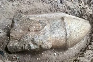 الحجارة بقرية بهبيت 