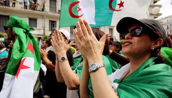  الحراك الشعبي يرفع الجزائر في مؤشر الديمقراطية