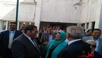 محافظ الفيوم يزور المرضي والأيتام فى أول أيام العيد&lrm;