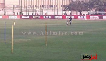  شاهد "متعب" يداعب بنتيه