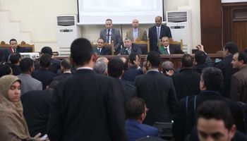 تأجيل محاكمة المتهمين في "اعتصام رابعة" 