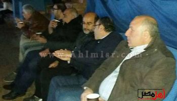 عامر حسين يشاهد المنتخب في سبورتنج